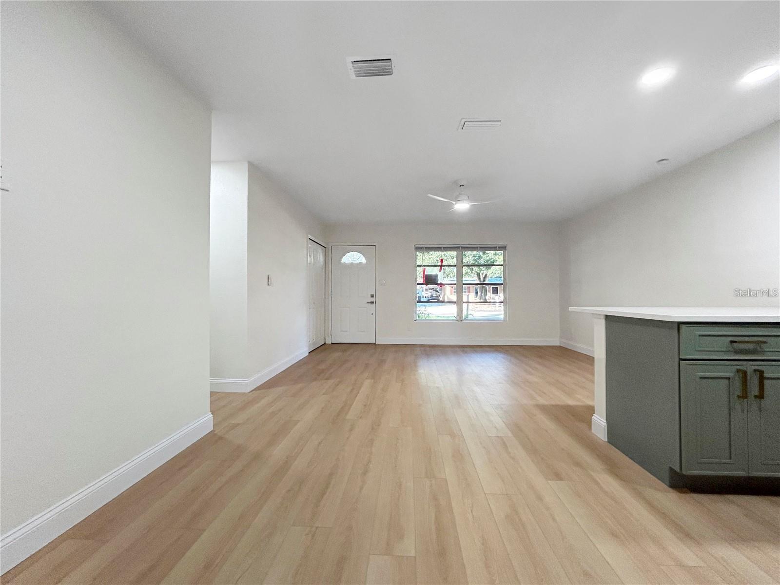 3834 DAVIS BLVD, SARASOTA, FL, 34232