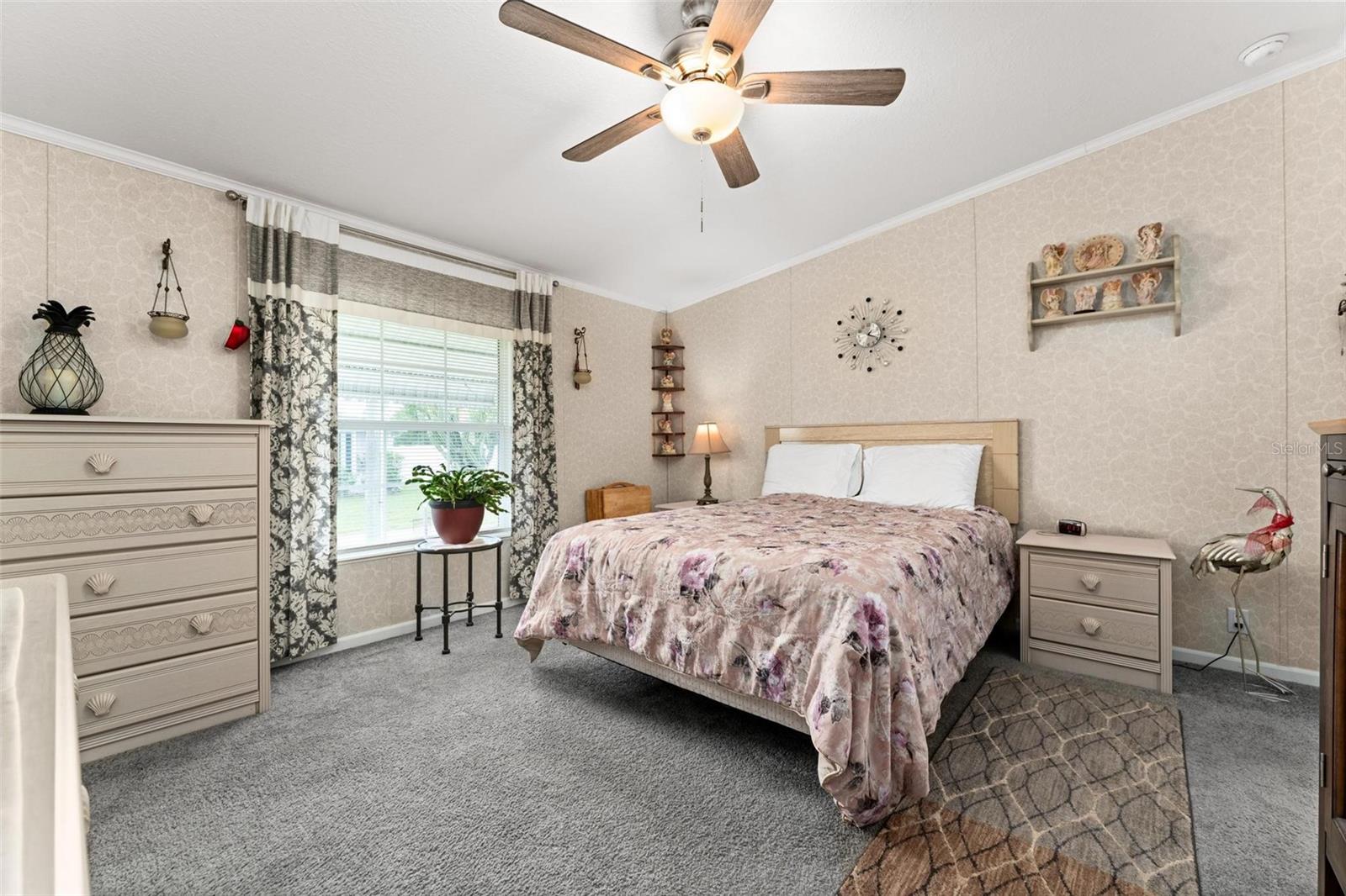 96 MAUNA LOA DR, LEESBURG, FL, 34788