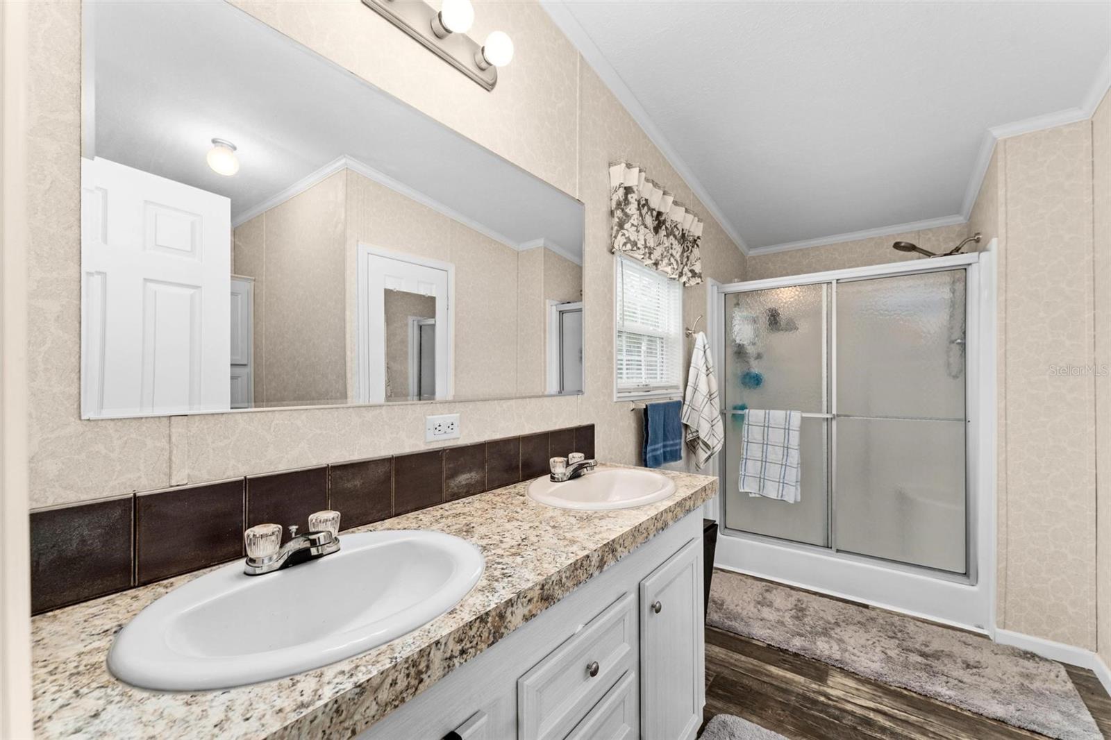 96 MAUNA LOA DR, LEESBURG, FL, 34788