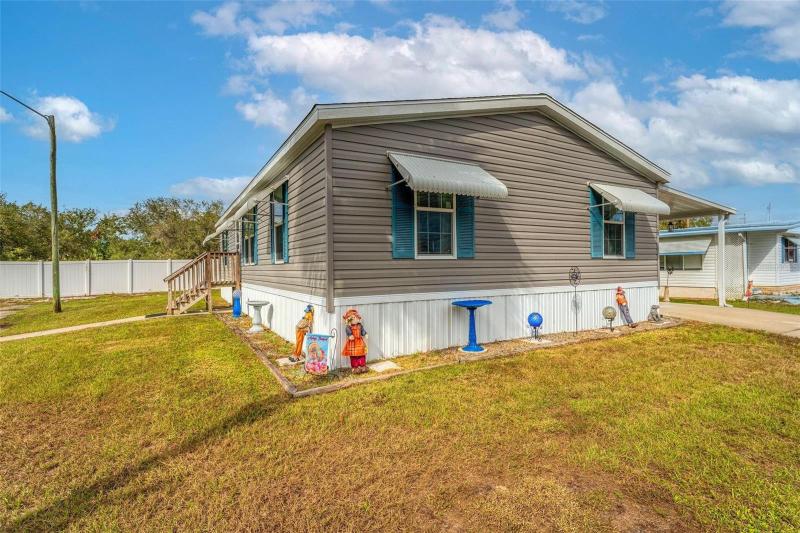 96 MAUNA LOA DR, LEESBURG, FL, 34788