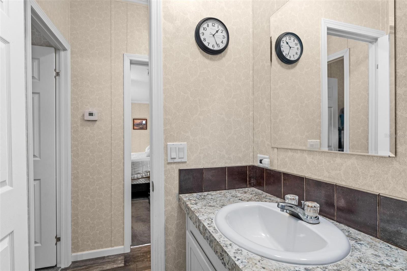 96 MAUNA LOA DR, LEESBURG, FL, 34788