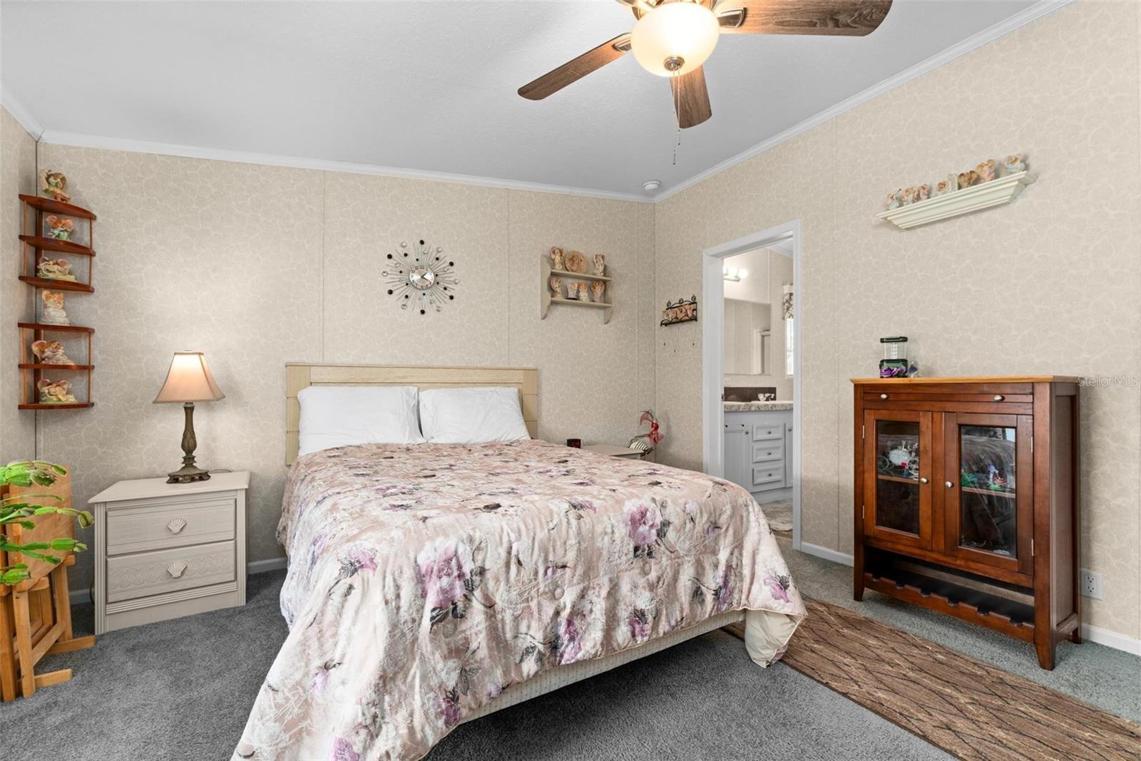 96 MAUNA LOA DR, LEESBURG, FL, 34788