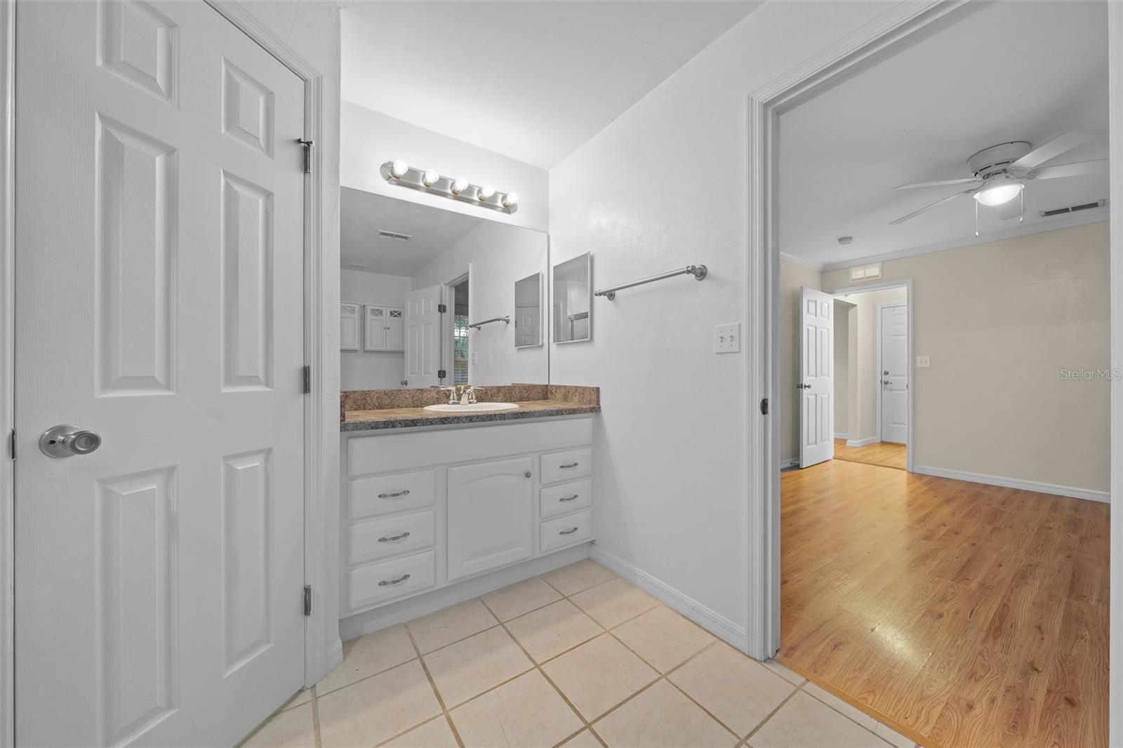 535 E THRASHER DR, BRONSON, FL, 32621