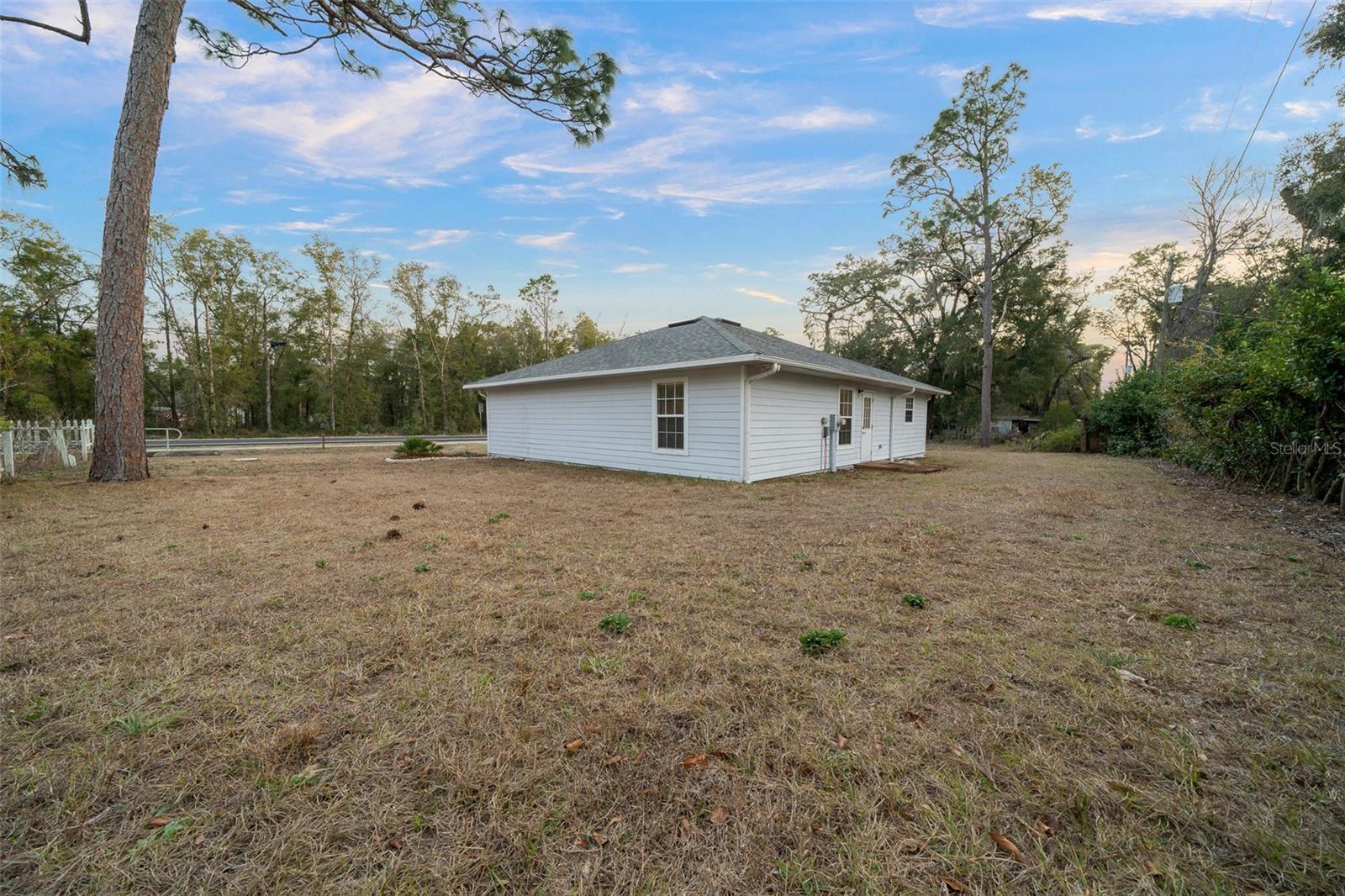 535 E THRASHER DR, BRONSON, FL, 32621