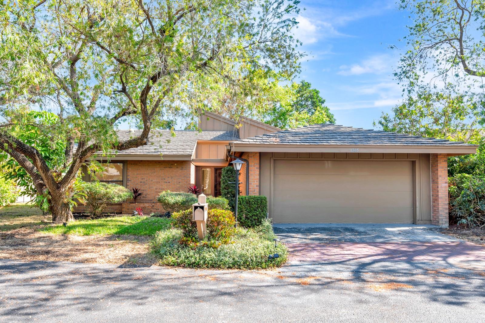 1305 WATER OAK WAY N, BRADENTON, FL, 34209