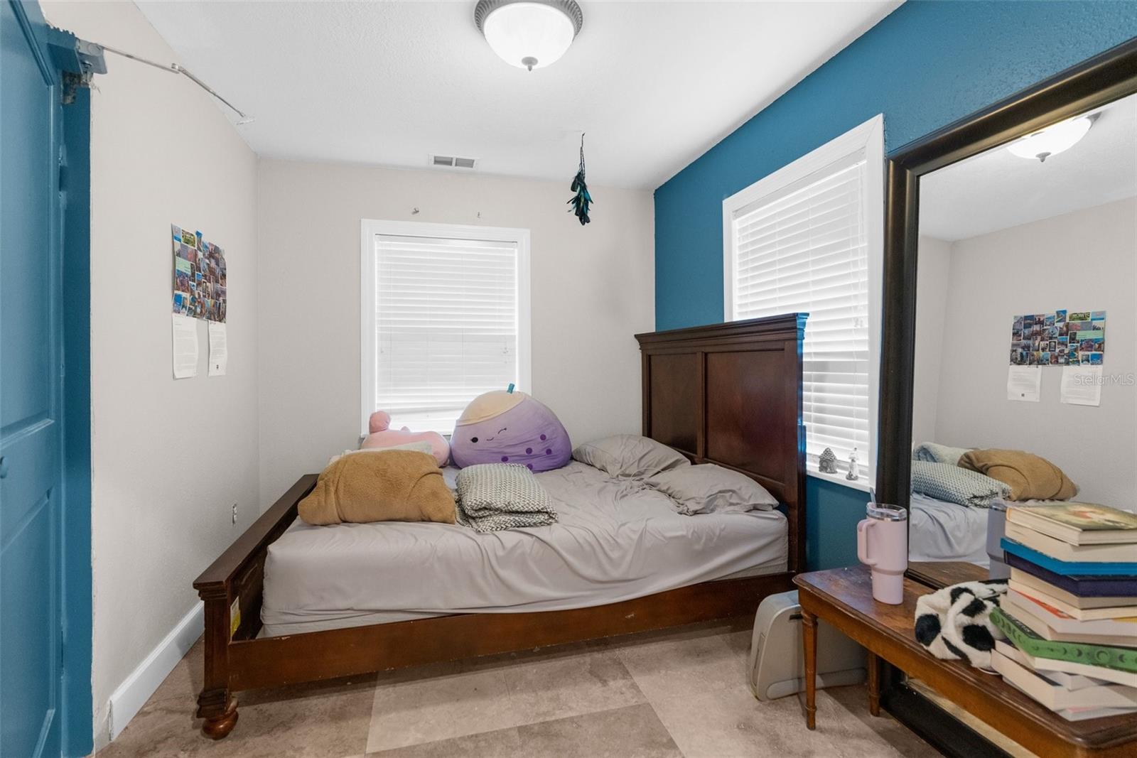 604 N SINCLAIR AVE, TAVARES, FL, 32778