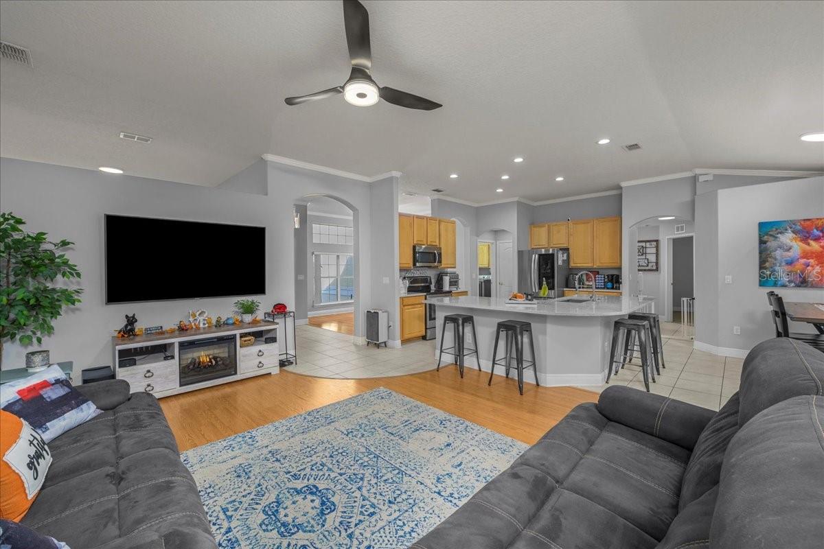 24 SQUIRREL PL, PALM COAST, FL, 32164