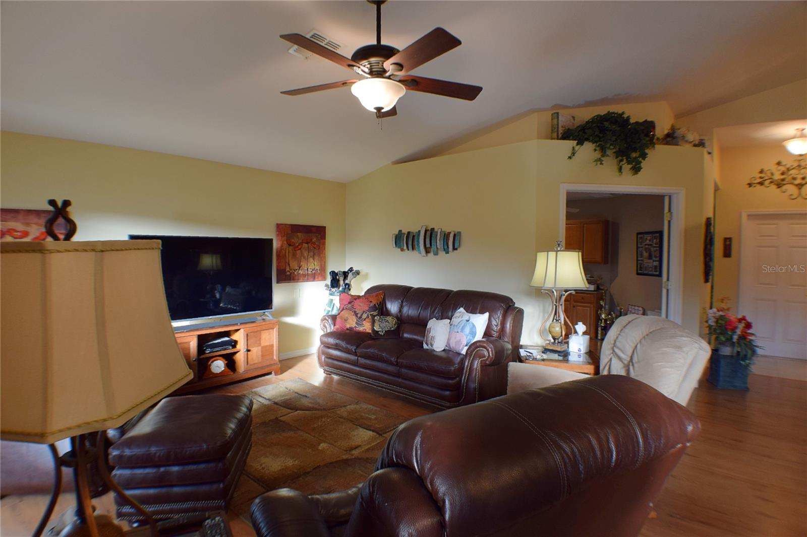 9454 ROLLING CIR, SAN ANTONIO, FL, 33576