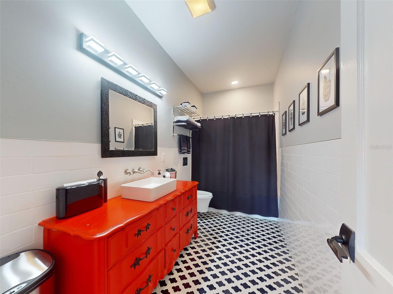 215 WASHINGTON ST, NEW SMYRNA BEACH, FL, 32168
