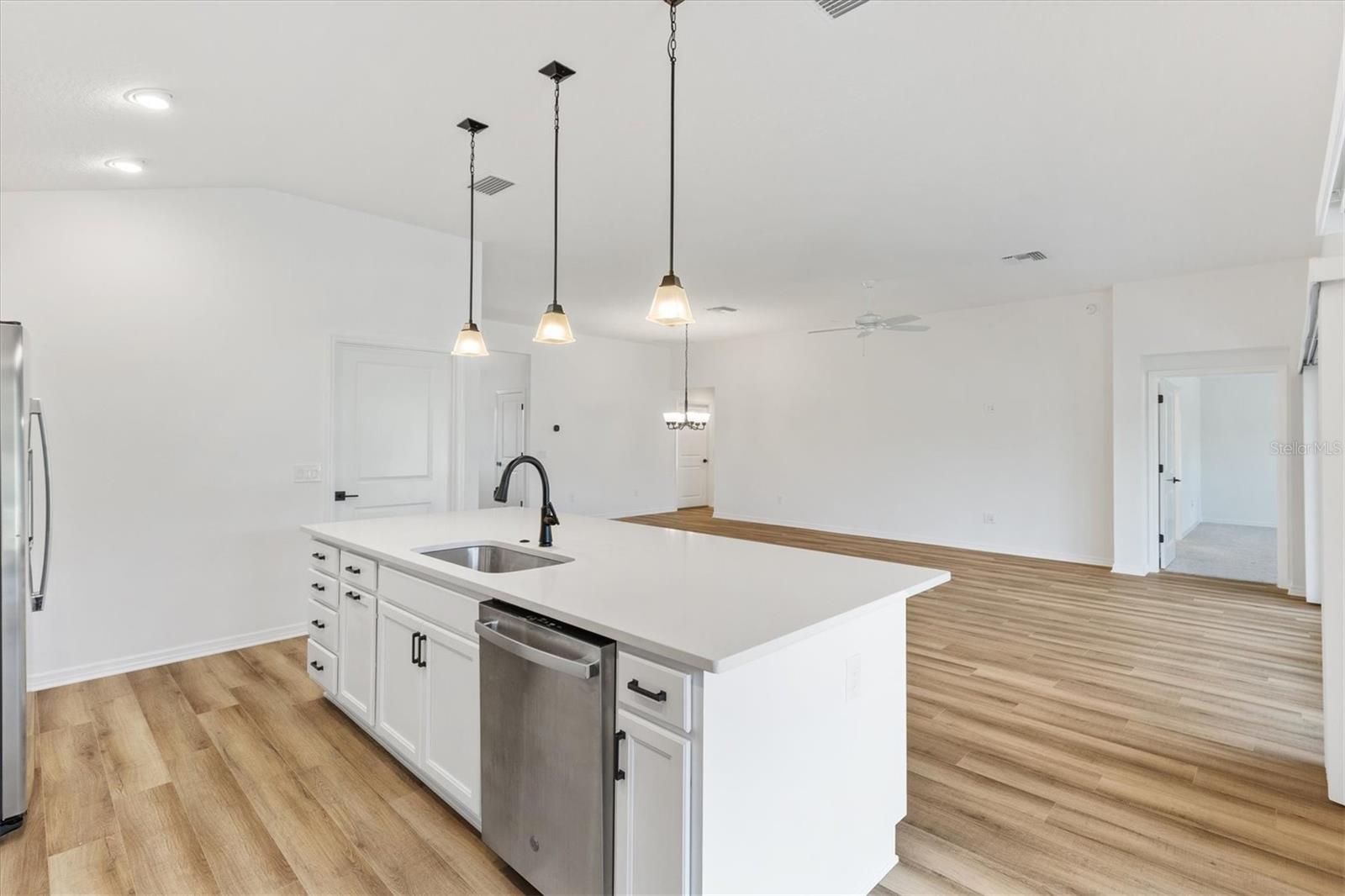 6857 BAYSINGER PATH, THE VILLAGES, FL, 34762