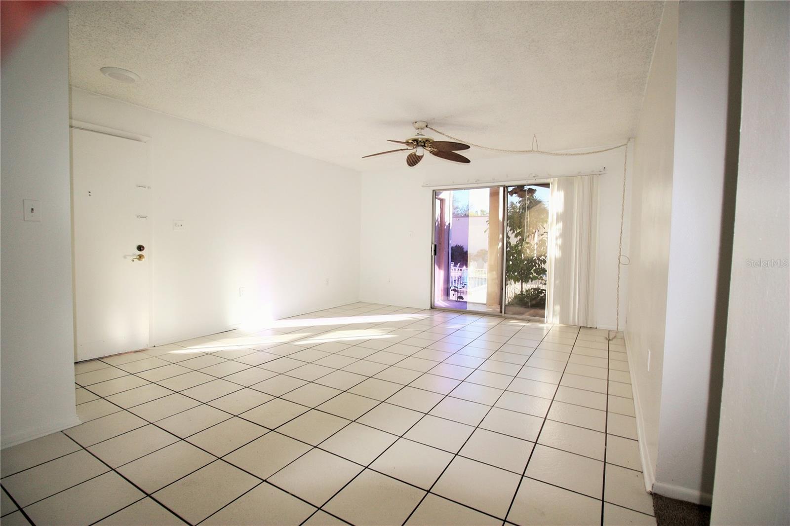 520 ORANGE DR #13, ALTAMONTE SPRINGS, FL, 32701