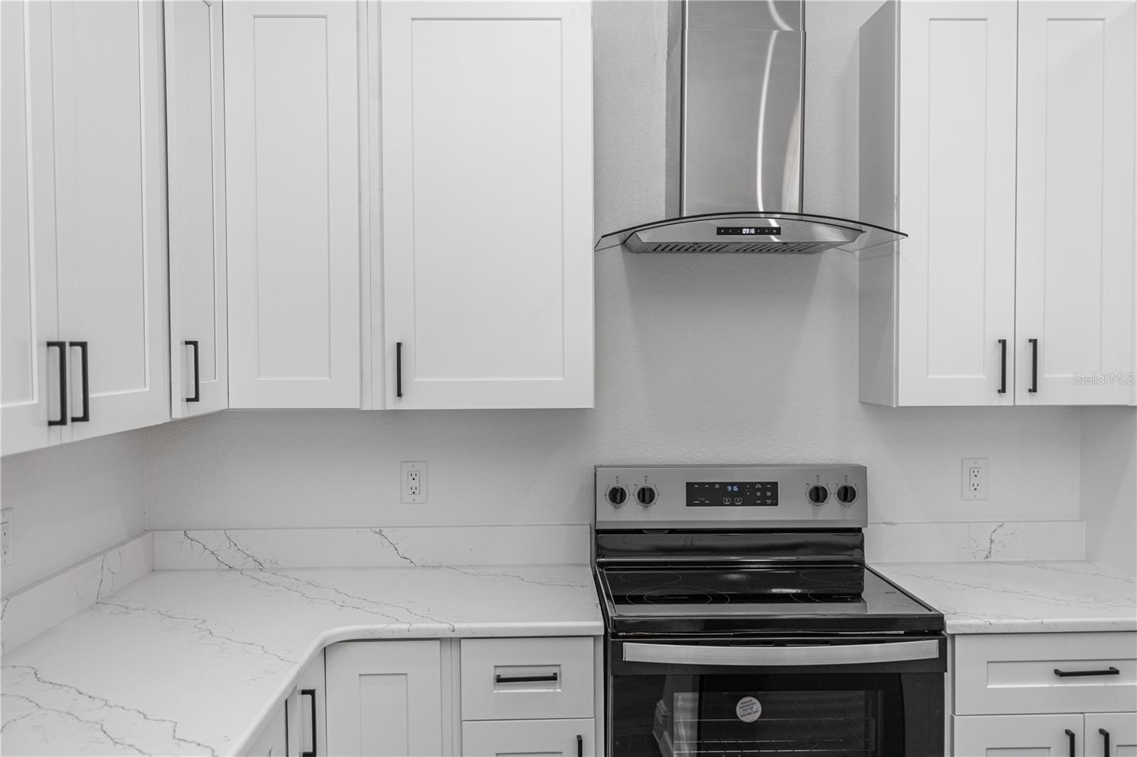 410 N VIRGINIA AVE, DELAND, FL, 32724