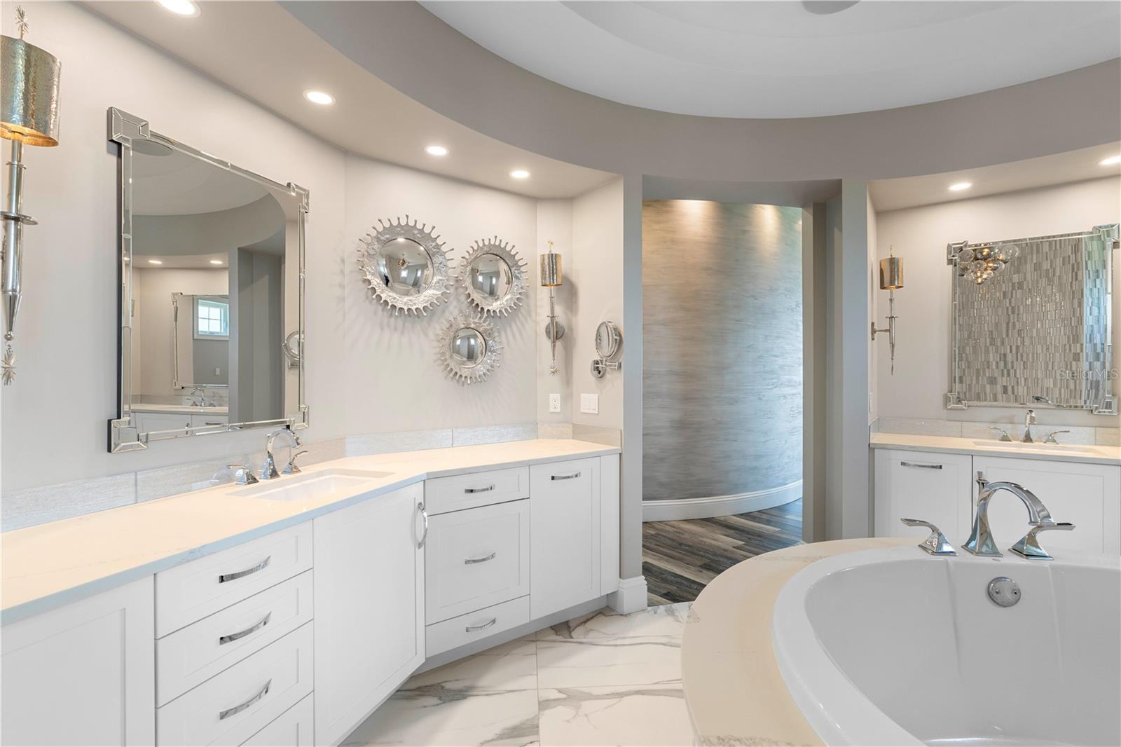 4601 GRASSY POINT BLVD, PORT CHARLOTTE, FL, 33952
