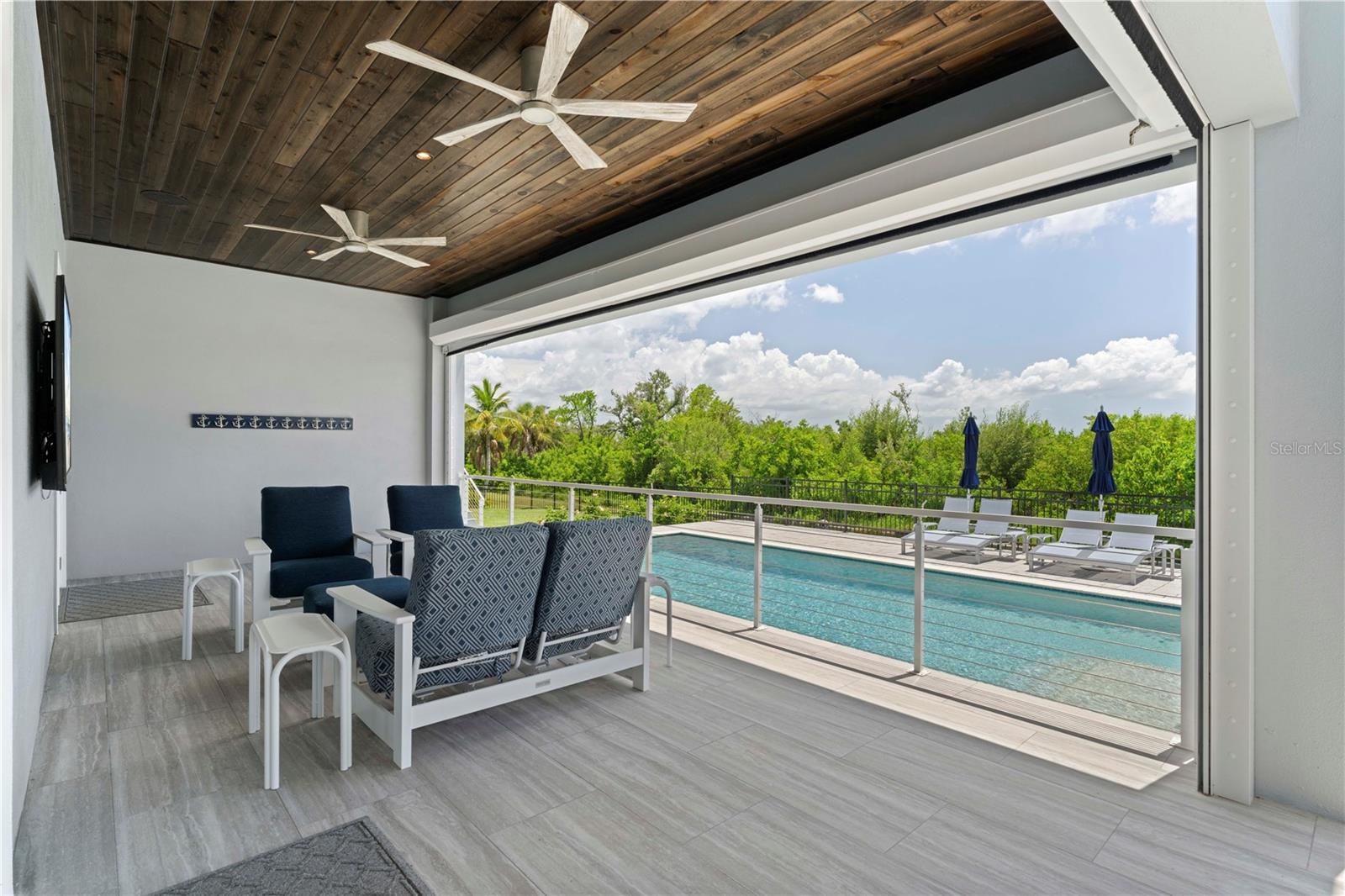 4601 GRASSY POINT BLVD, PORT CHARLOTTE, FL, 33952
