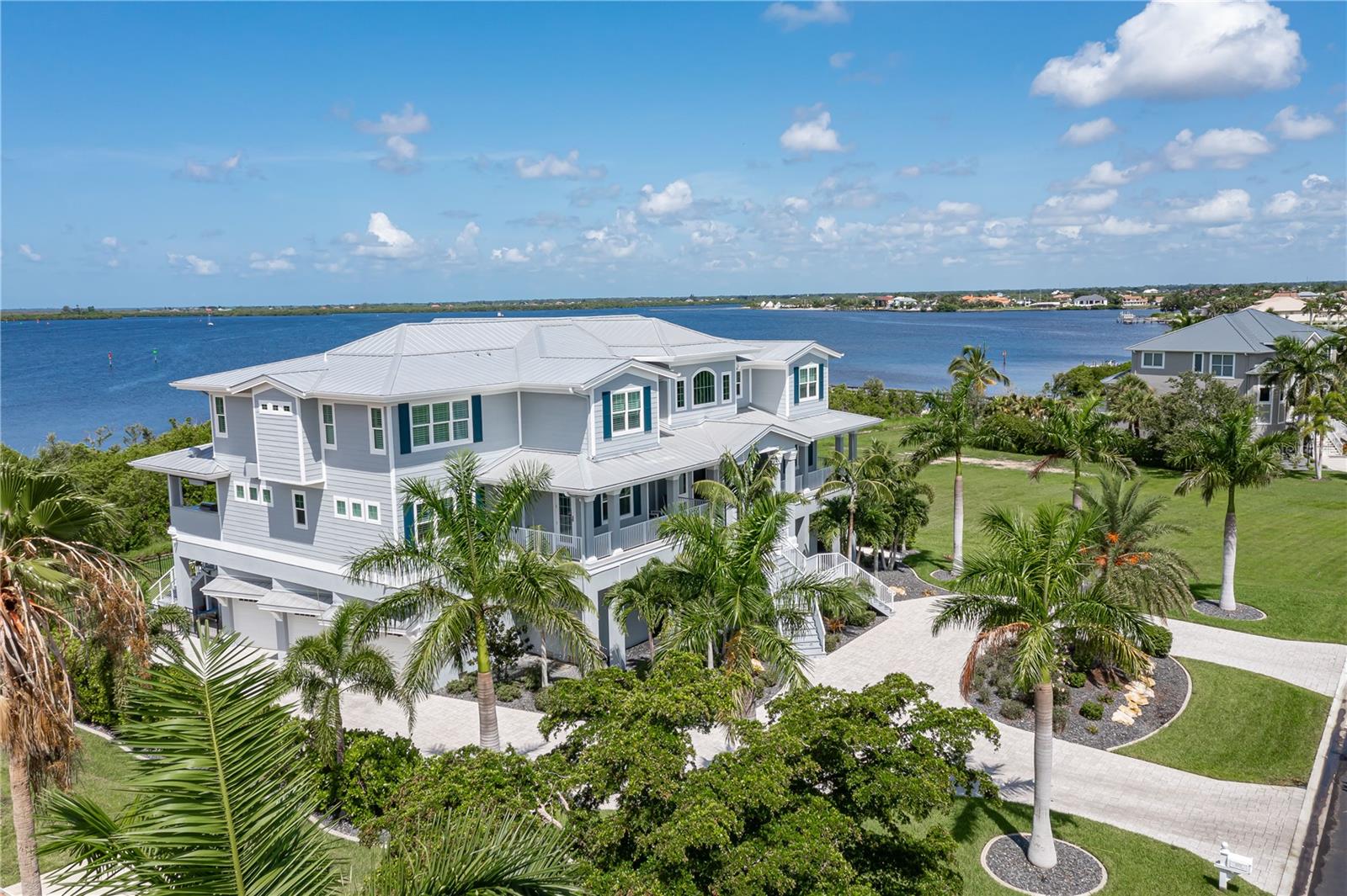 4601 GRASSY POINT BLVD, PORT CHARLOTTE, FL, 33952