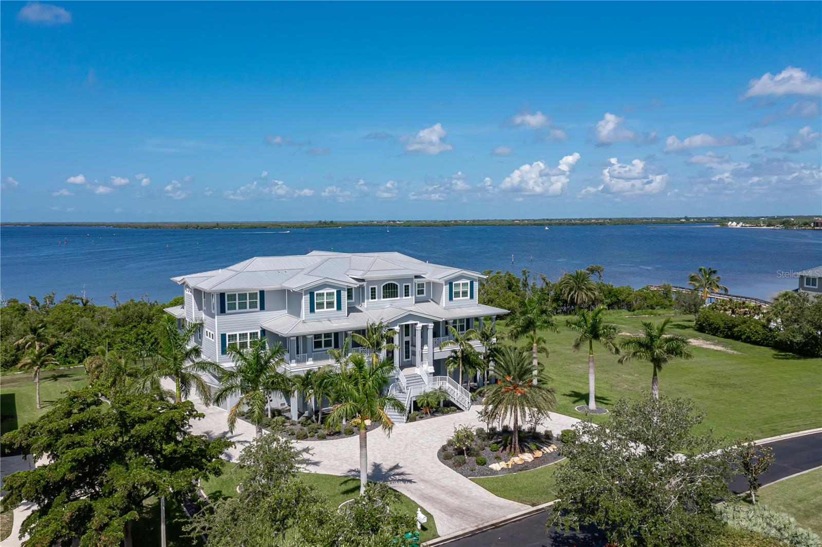 4601 GRASSY POINT BLVD, PORT CHARLOTTE, FL, 33952