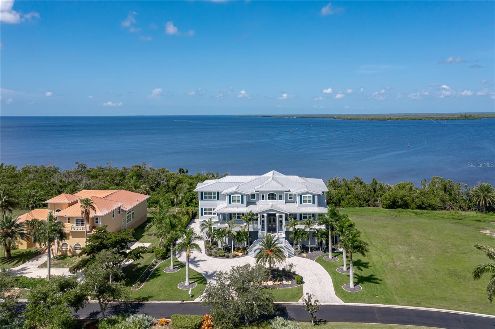 4601 GRASSY POINT BLVD, PORT CHARLOTTE, FL, 33952
