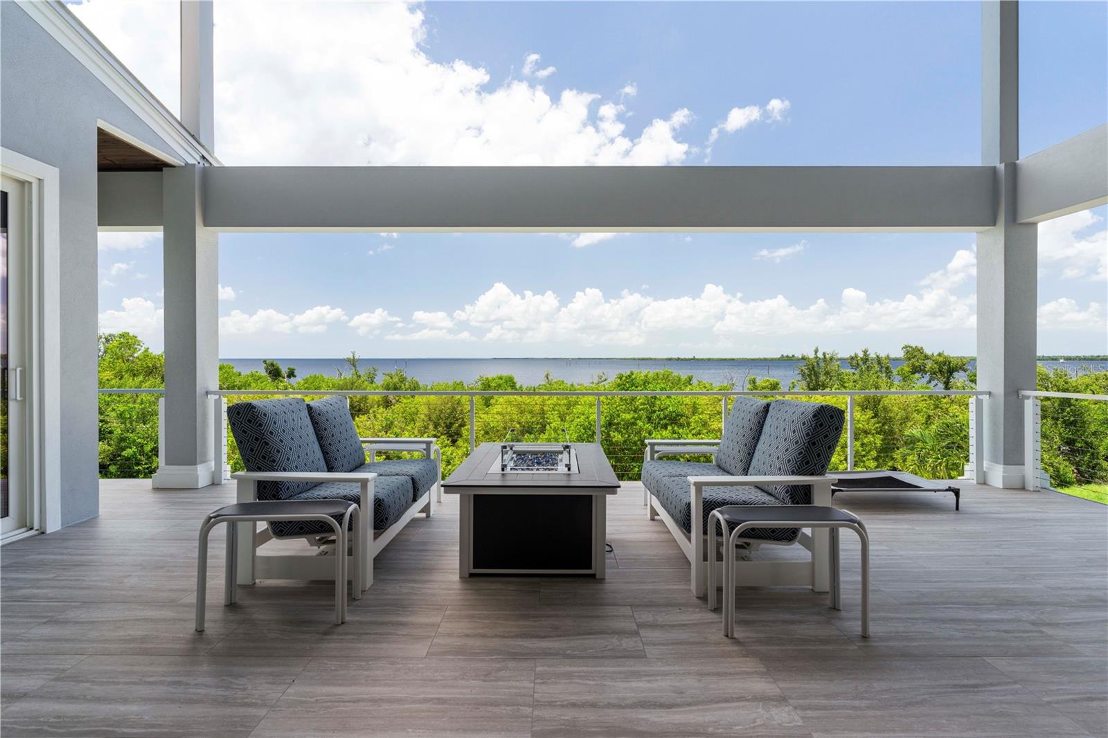 4601 GRASSY POINT BLVD, PORT CHARLOTTE, FL, 33952
