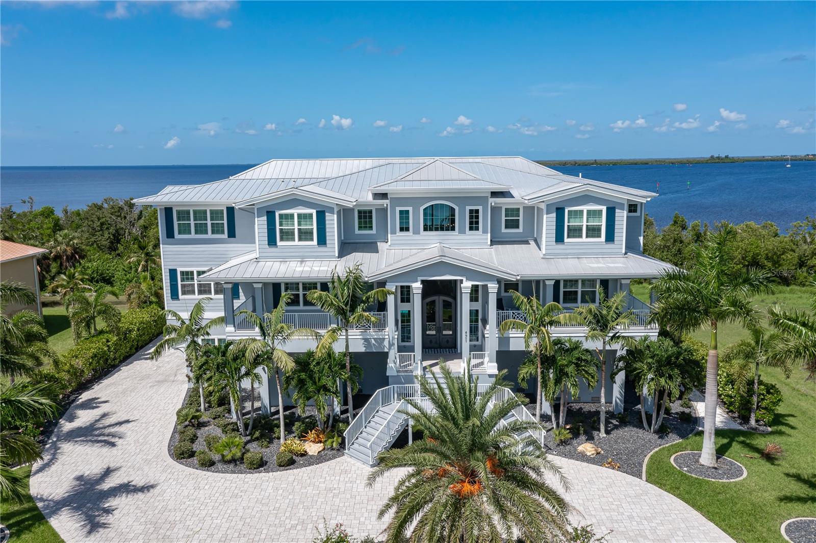 4601 GRASSY POINT BLVD, PORT CHARLOTTE, FL, 33952