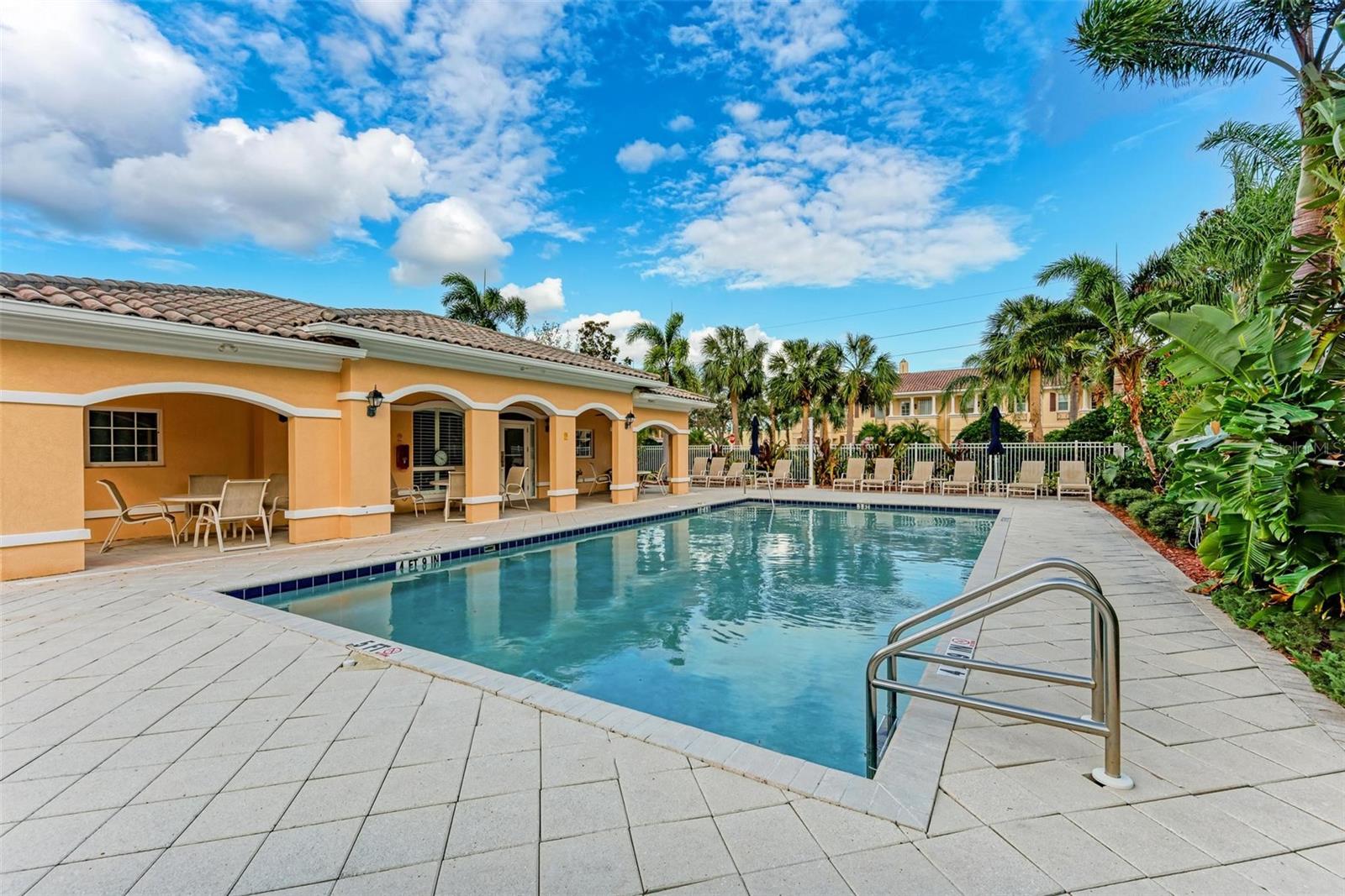 6022 MADRANO DR, SARASOTA, FL, 34232
