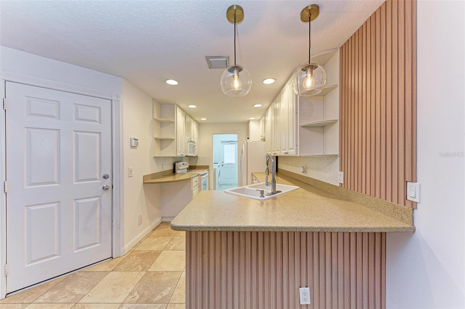 6022 MADRANO DR, SARASOTA, FL, 34232