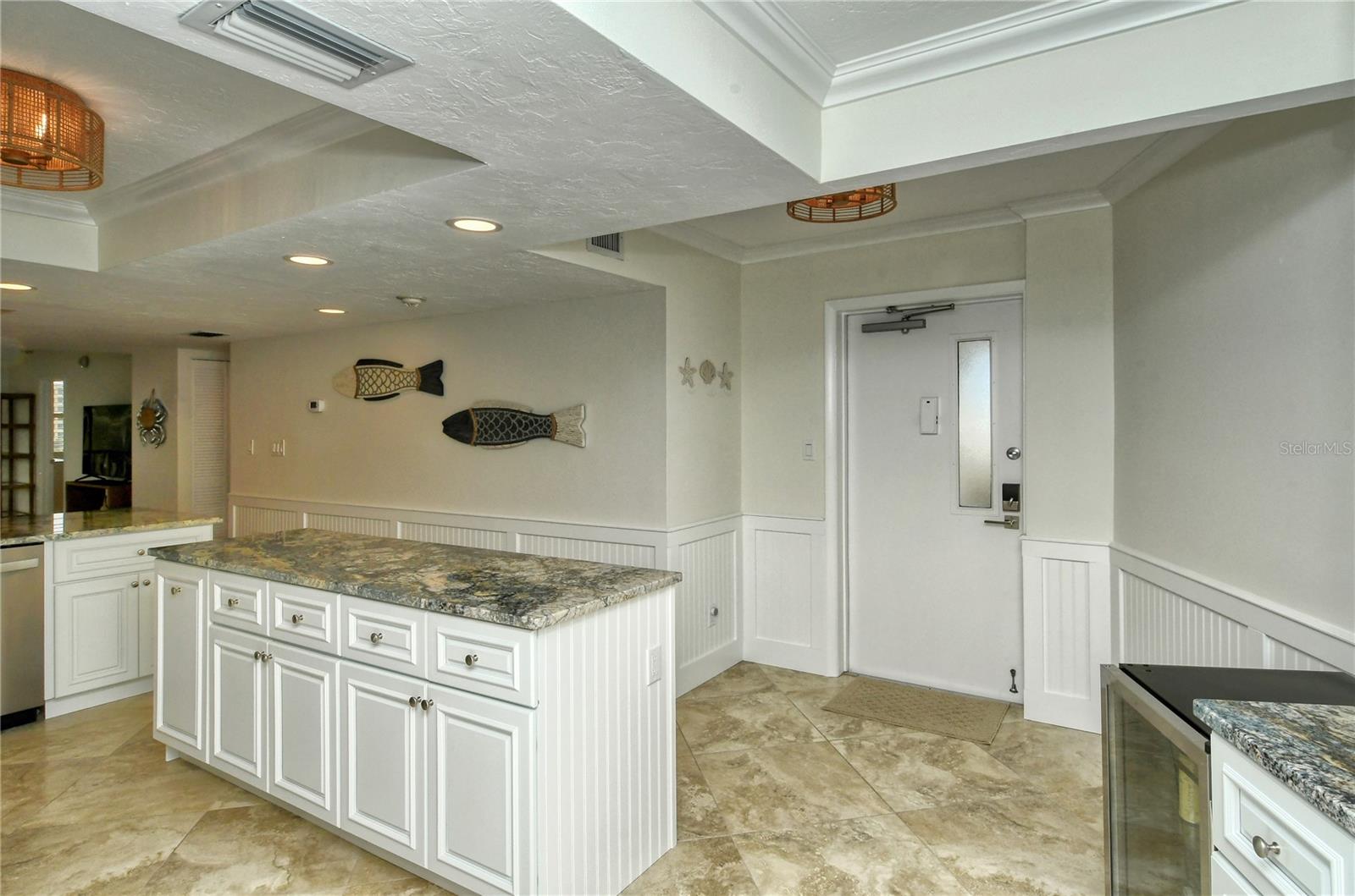 5770 MIDNIGHT PASS RD #301, SARASOTA, FL, 34242