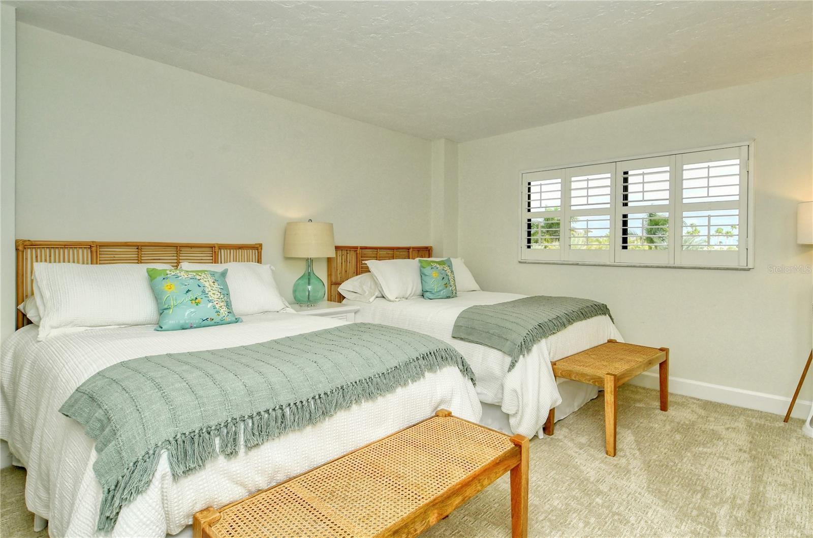 5770 MIDNIGHT PASS RD #301, SARASOTA, FL, 34242