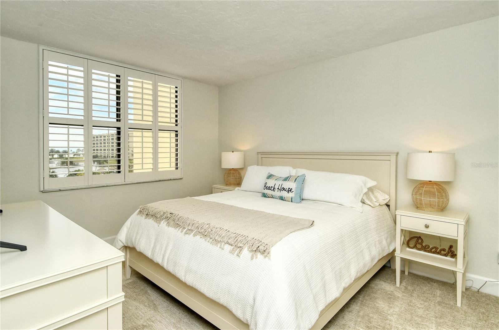 5770 MIDNIGHT PASS RD #301, SARASOTA, FL, 34242