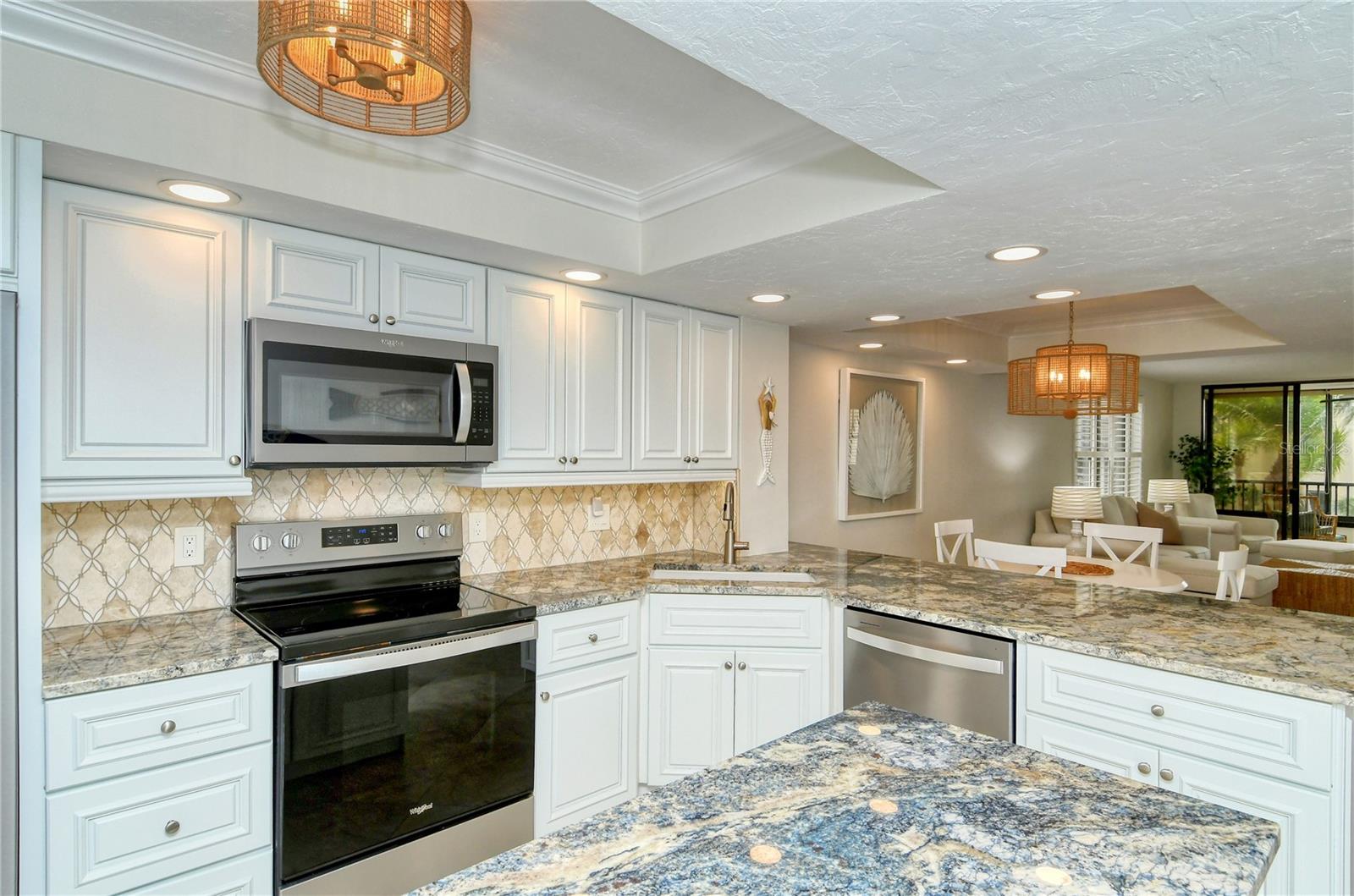 5770 MIDNIGHT PASS RD #301, SARASOTA, FL, 34242