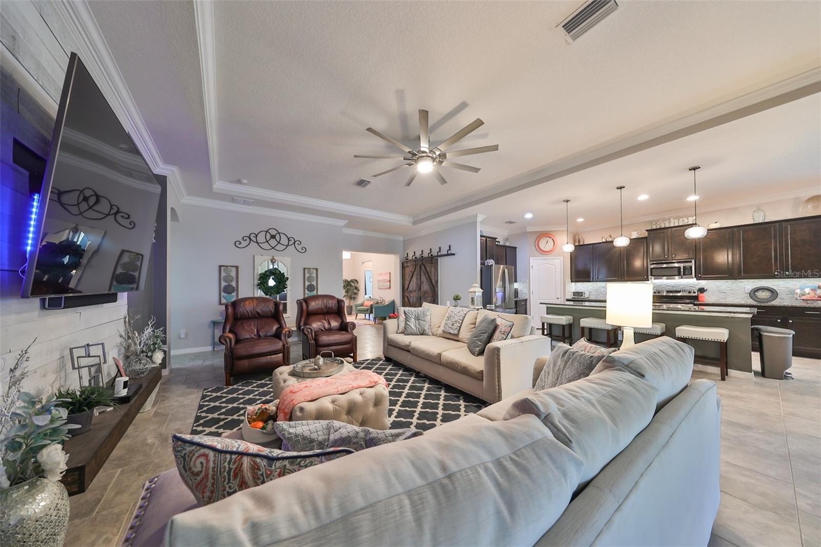 10401 RIVERDALE RISE DR, RIVERVIEW, FL, 33578