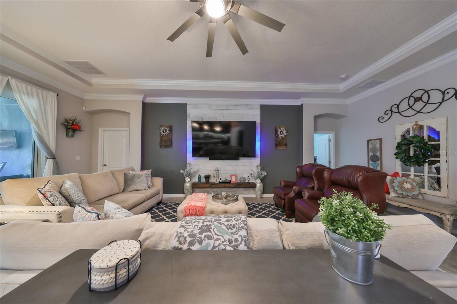 10401 RIVERDALE RISE DR, RIVERVIEW, FL, 33578
