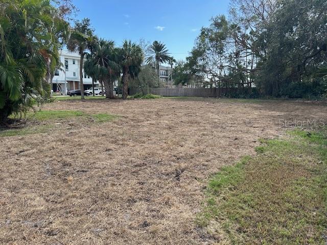 116 6TH ST, BELLEAIR BEACH, FL, 33786