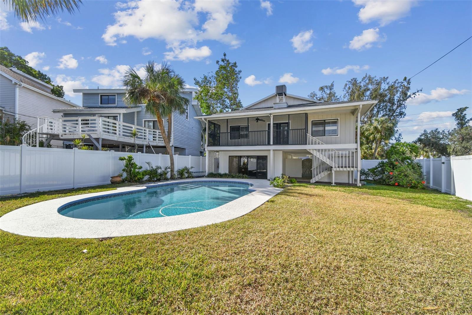 4675 CHANCELLOR CIR NE, ST PETERSBURG, FL, 33703