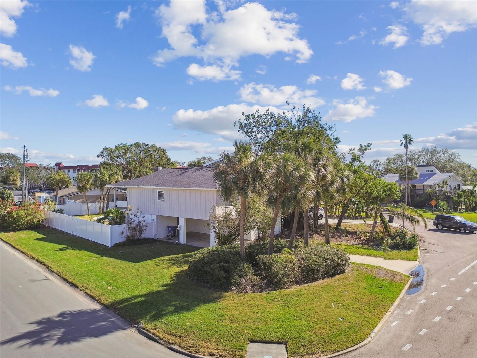 4675 CHANCELLOR CIR NE, ST PETERSBURG, FL, 33703