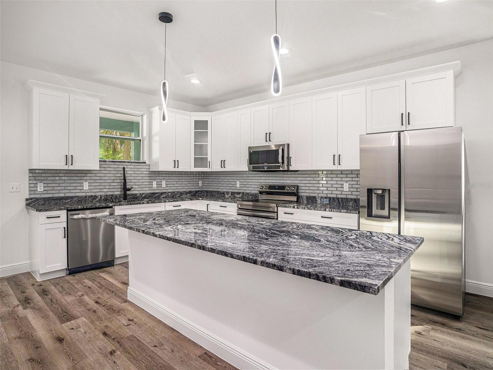 3405 PHILLIPS ST, TAMPA, FL, 33619