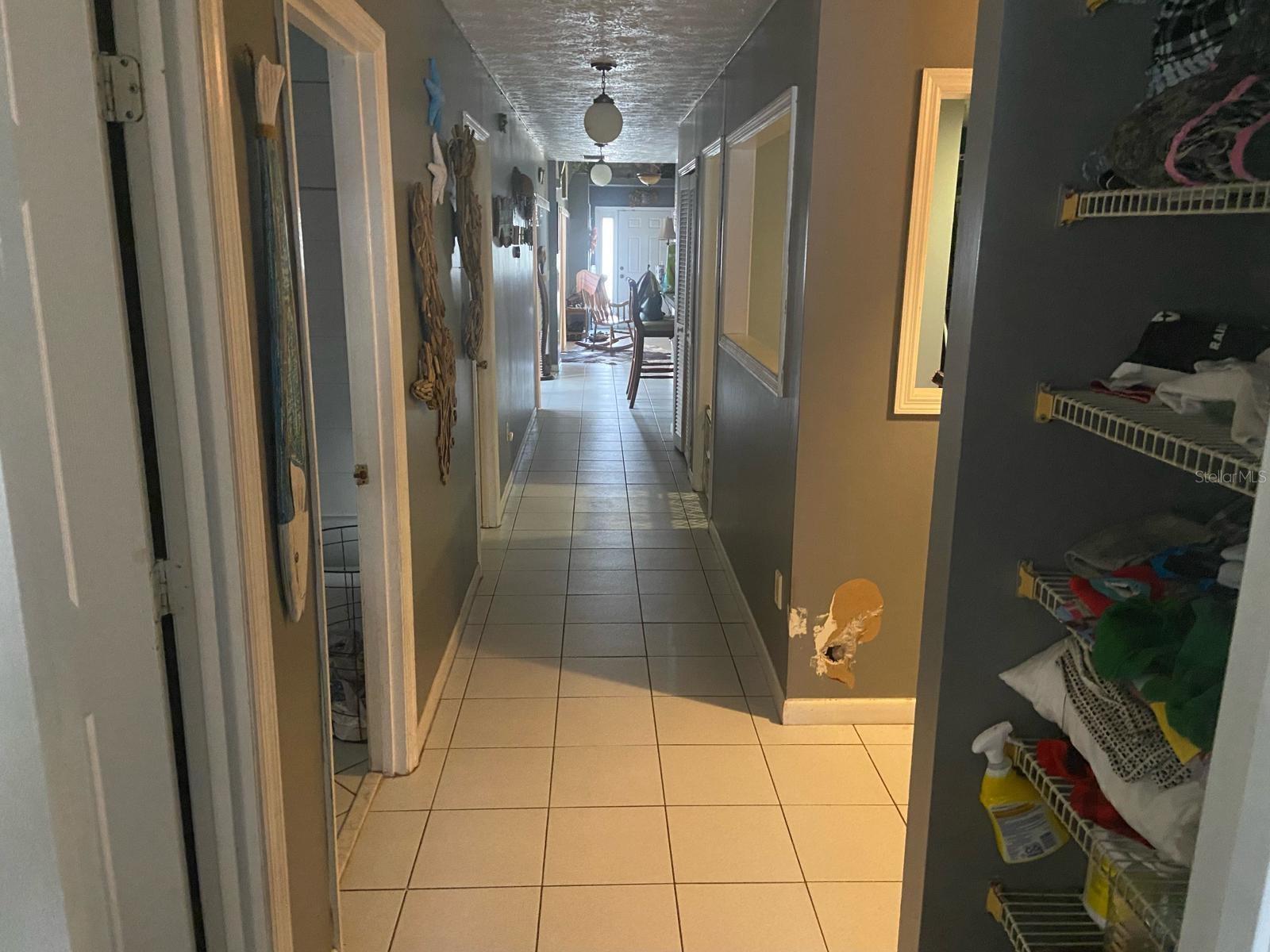 198 SW RAY AVE, PORT SAINT LUCIE, FL, 34983