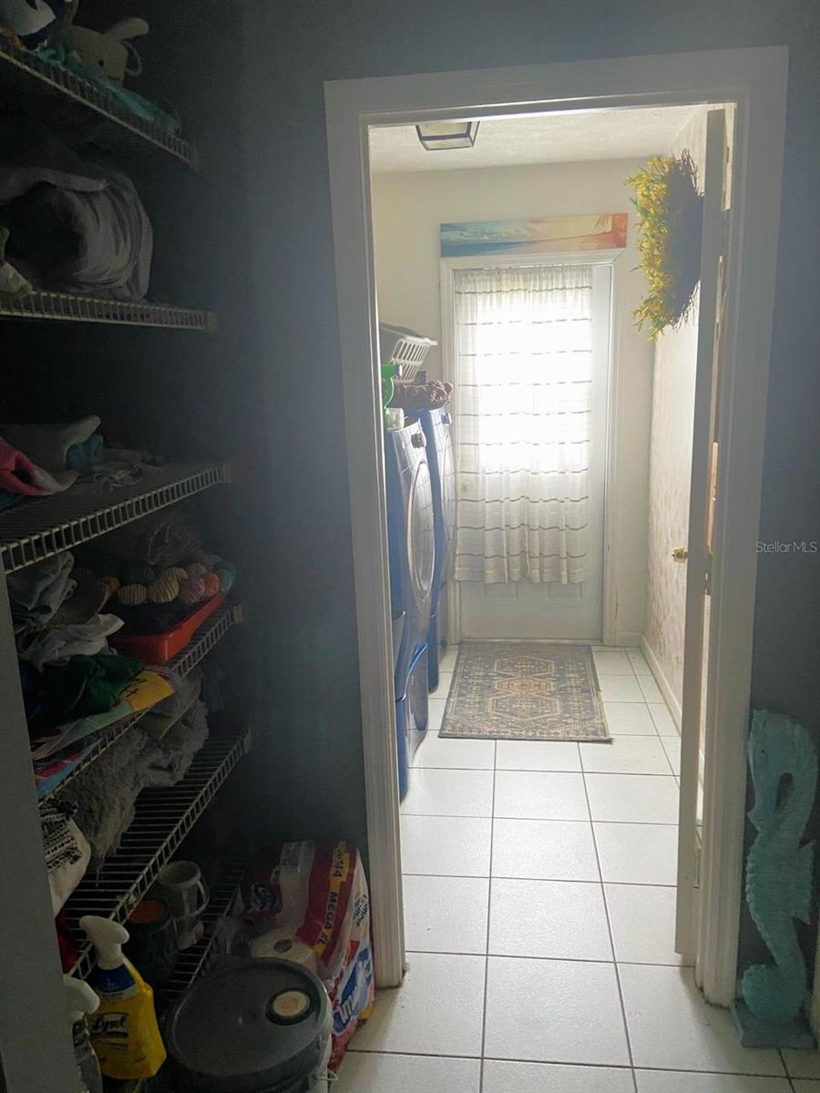 198 SW RAY AVE, PORT SAINT LUCIE, FL, 34983