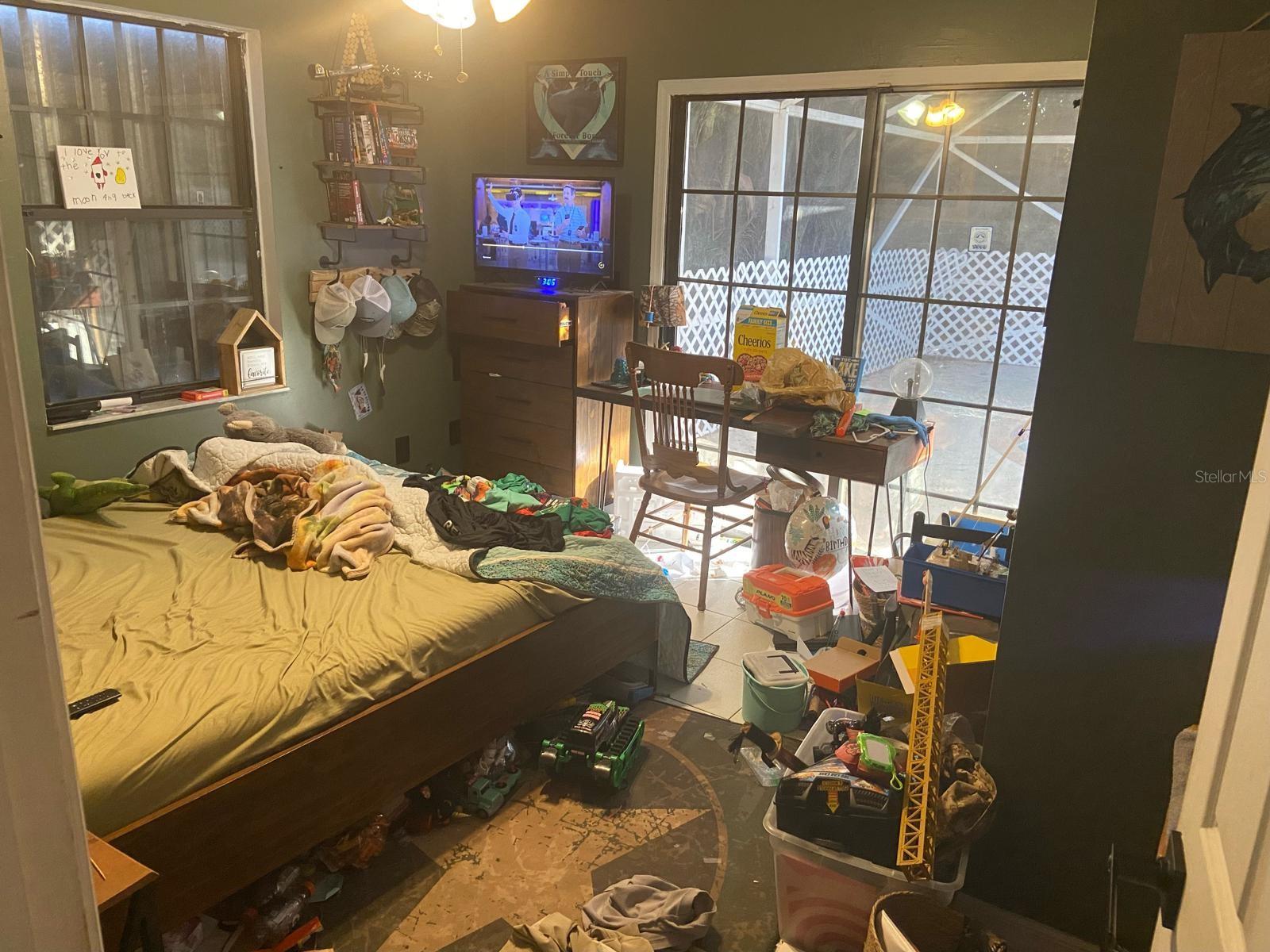 198 SW RAY AVE, PORT SAINT LUCIE, FL, 34983