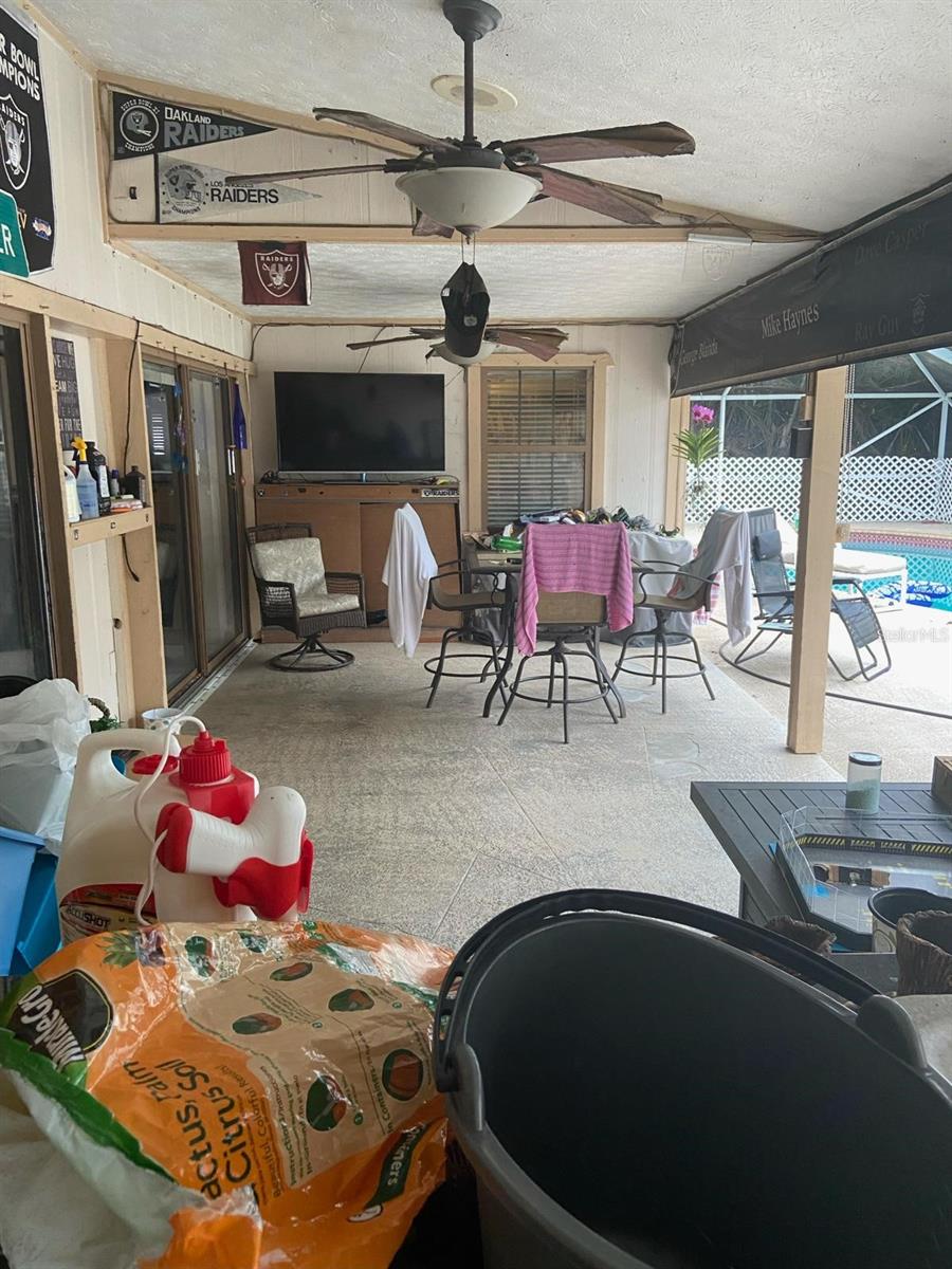 198 SW RAY AVE, PORT SAINT LUCIE, FL, 34983