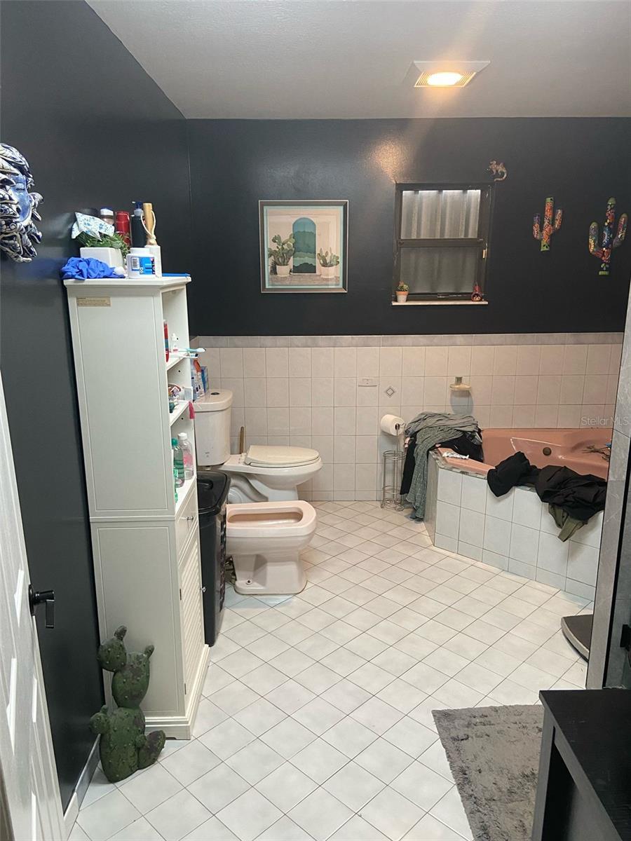 198 SW RAY AVE, PORT SAINT LUCIE, FL, 34983