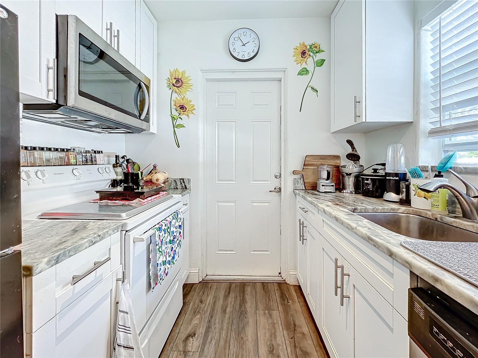 1514 SADLON AVE, CLEARWATER, FL, 33756