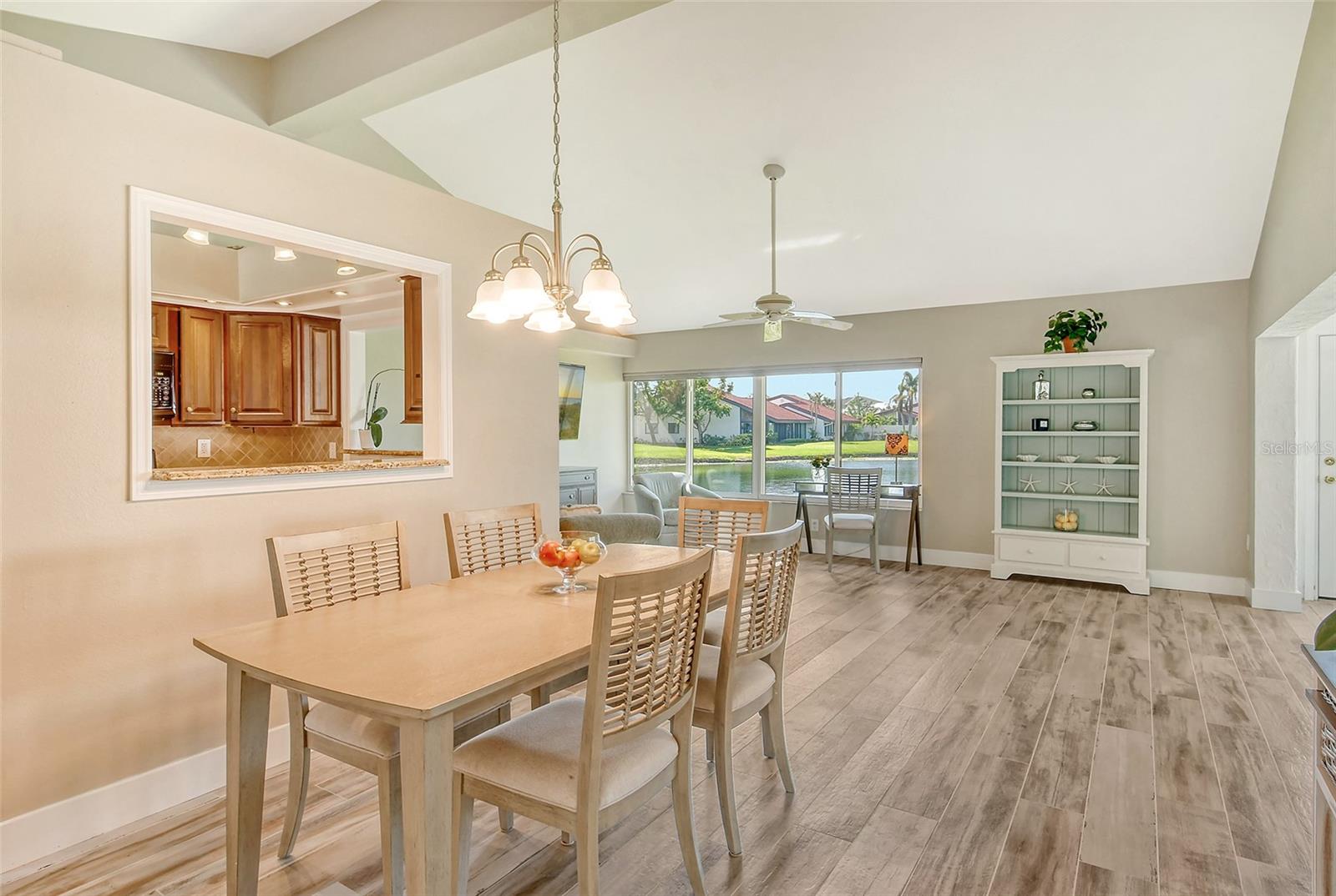 784 SARABAY RD #18, OSPREY, FL, 34229