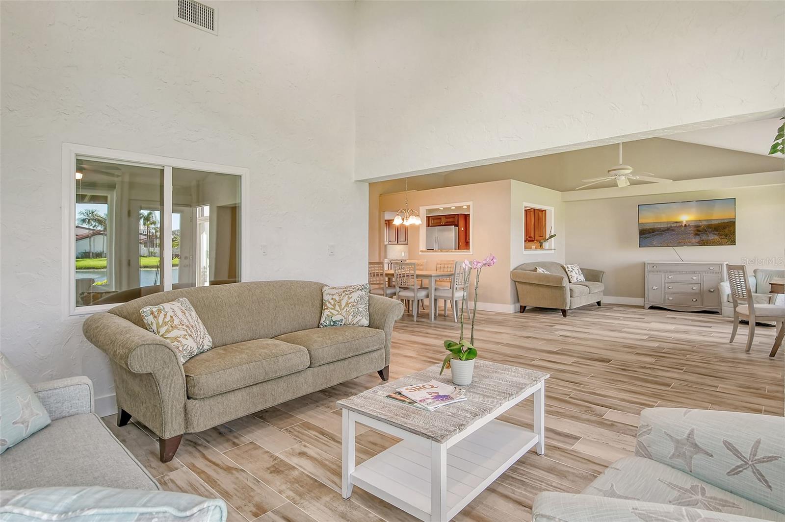784 SARABAY RD #18, OSPREY, FL, 34229