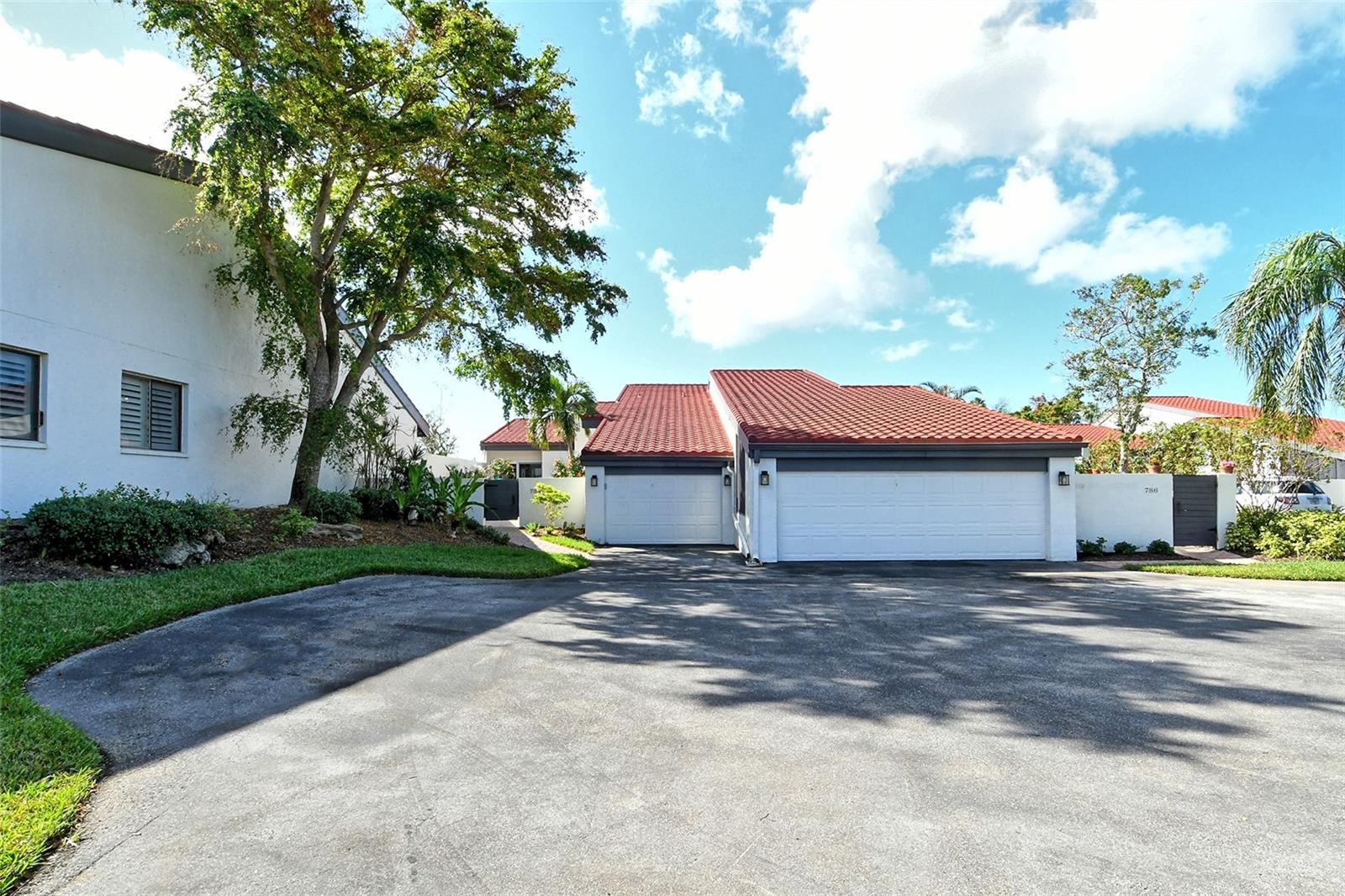 784 SARABAY RD #18, OSPREY, FL, 34229