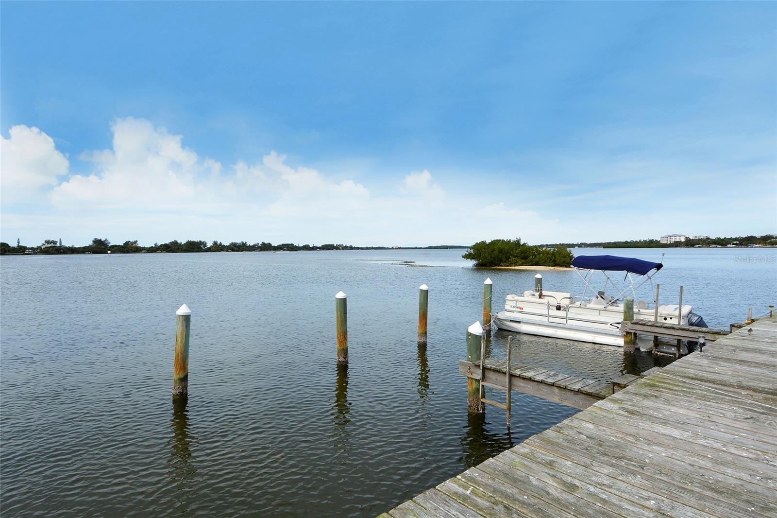 784 SARABAY RD #18, OSPREY, FL, 34229