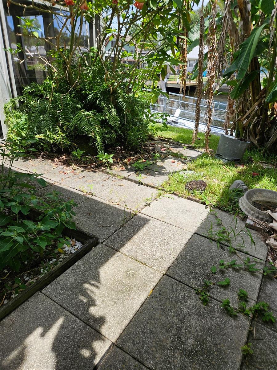 Walkway on side home