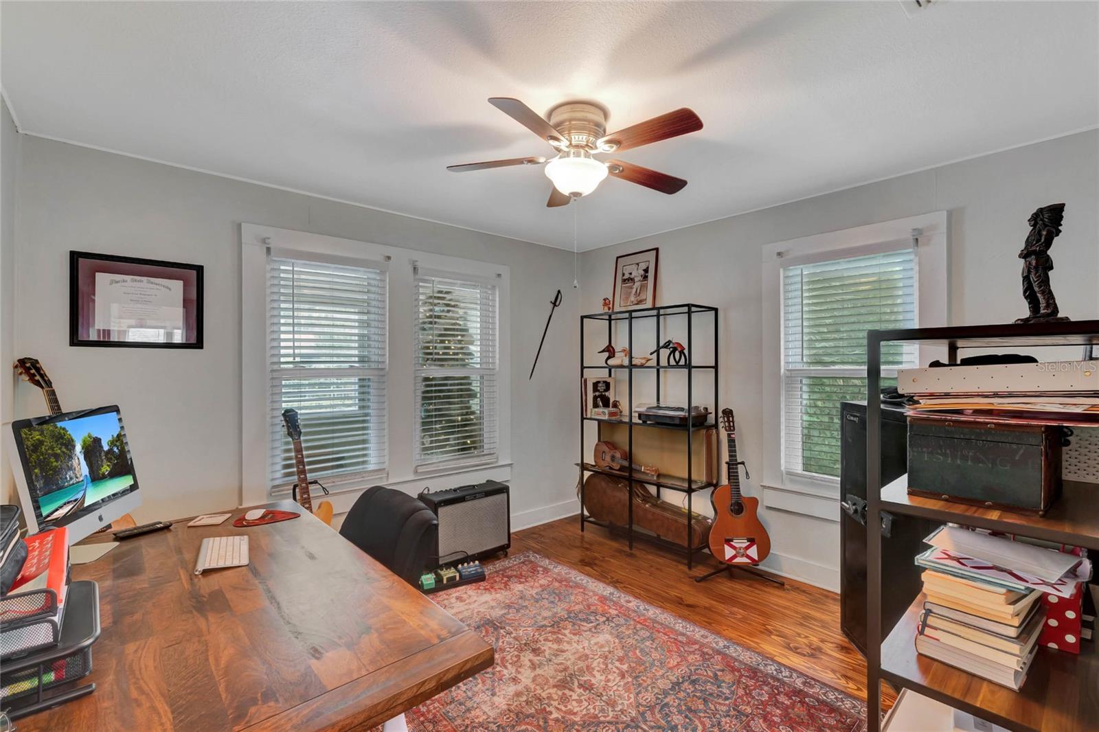 2028 E GRANT AVE, ORLANDO, FL, 32806