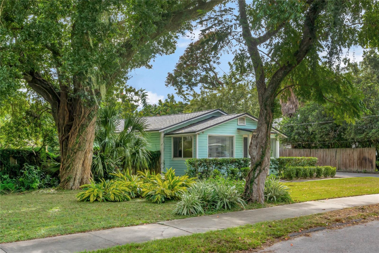 2028 E GRANT AVE, ORLANDO, FL, 32806