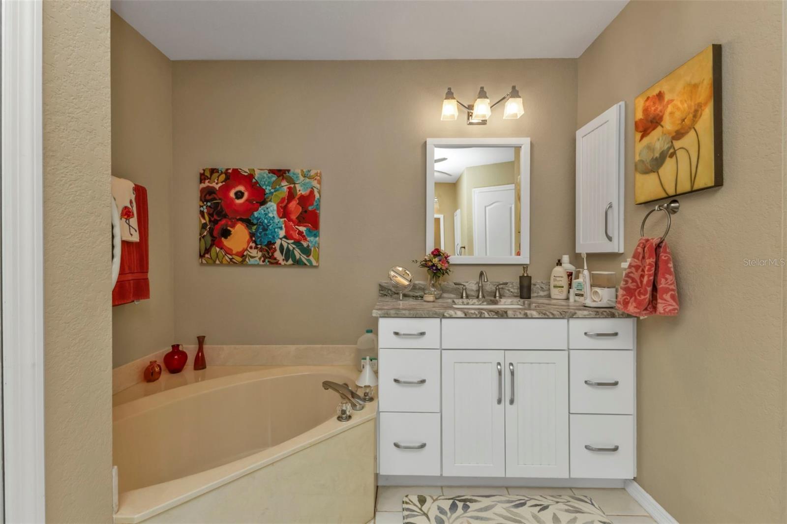 211 LEWIS CIR #A, PUNTA GORDA, FL, 33950