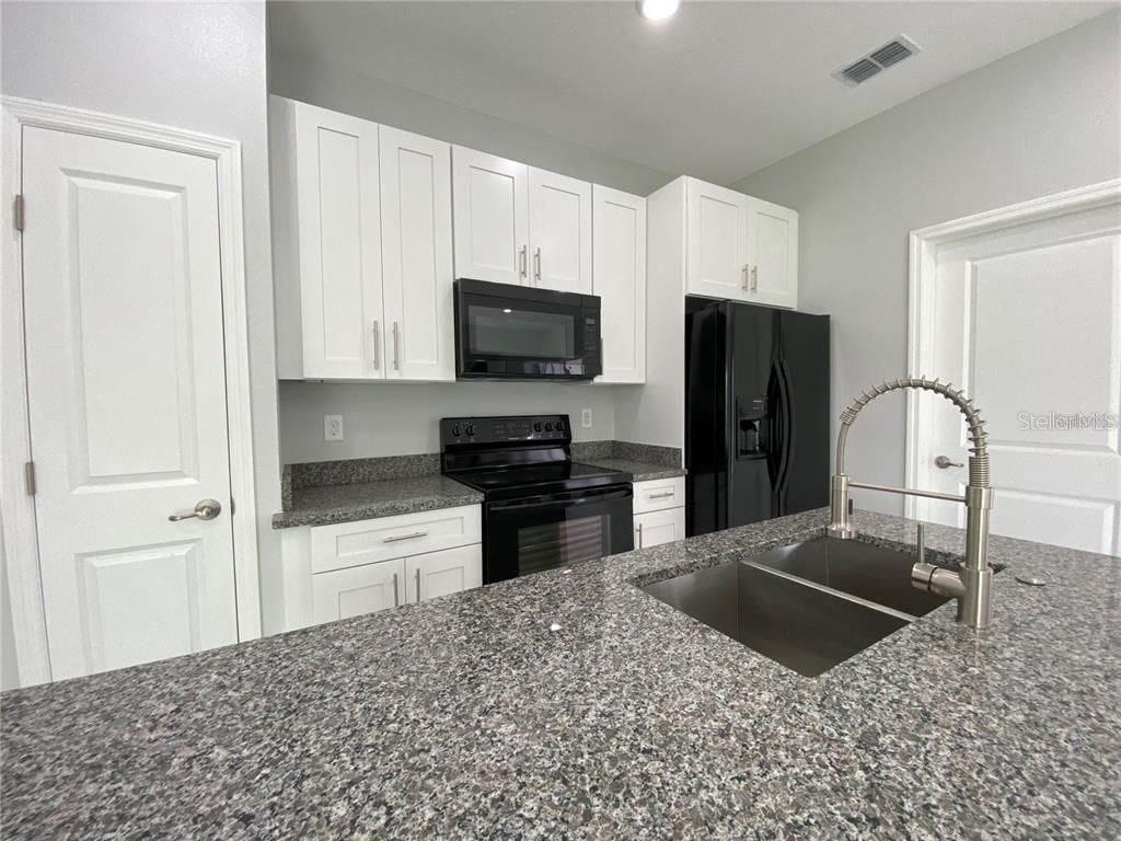 853 TRINA LN, LAKELAND, FL, 33809